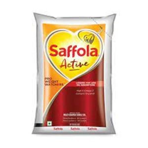 Saffola active oil 1 ltr.  pouch