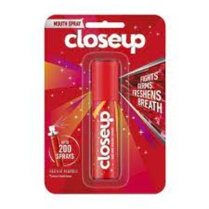Close up red hot mouthspray 16g