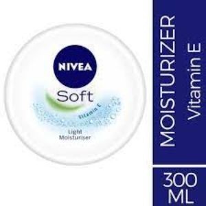 Nivea soft light moisturiser 300 ml