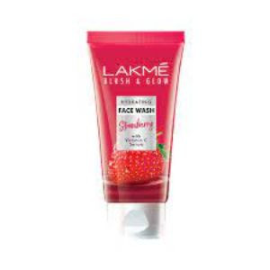 Lakme Blush & Glo Hydrating Face Wash Straberry 150G